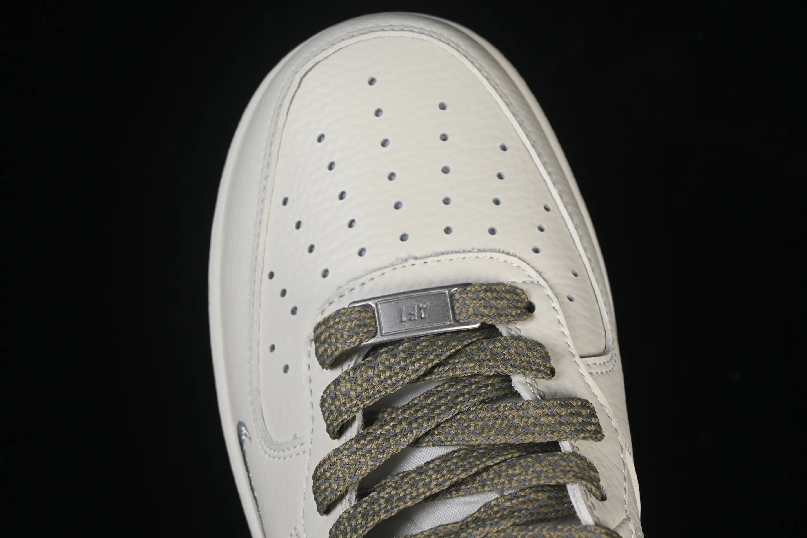 All categories Nk Air Force 1 Air Force series Nk Air Force 1 Mid Air Force mid-top Nike Air Force 1'07 Mid rice army green two-color bottom Starry sky Air Force 1 mid-top casual sneakers XL0236-231